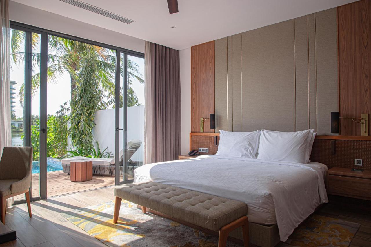 Moevenpick Villas & Residences Phú Quý Zewnętrze zdjęcie A bedroom at the hotel