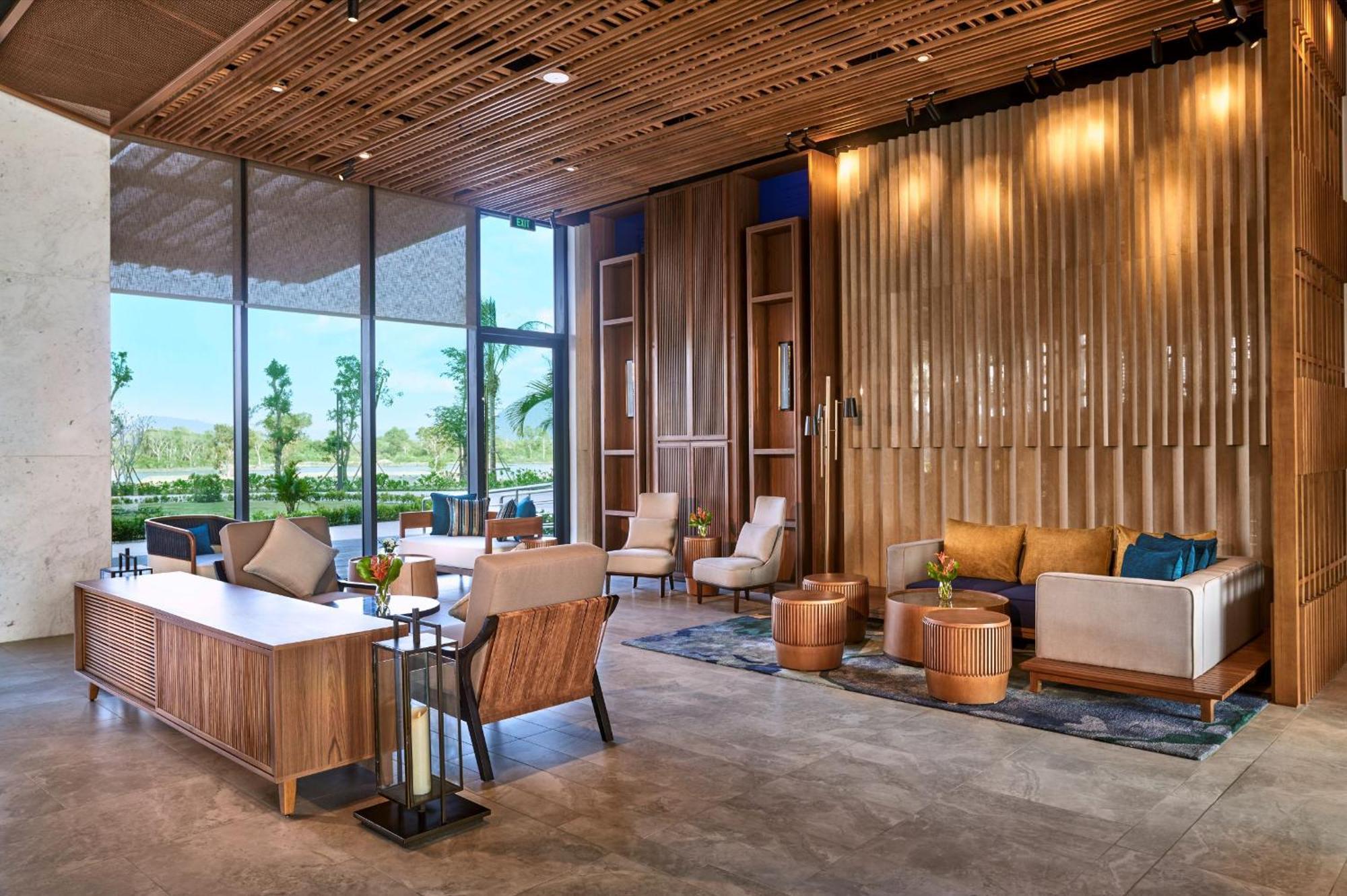 Moevenpick Villas & Residences Phú Quý Zewnętrze zdjęcie The lobby of the hotel