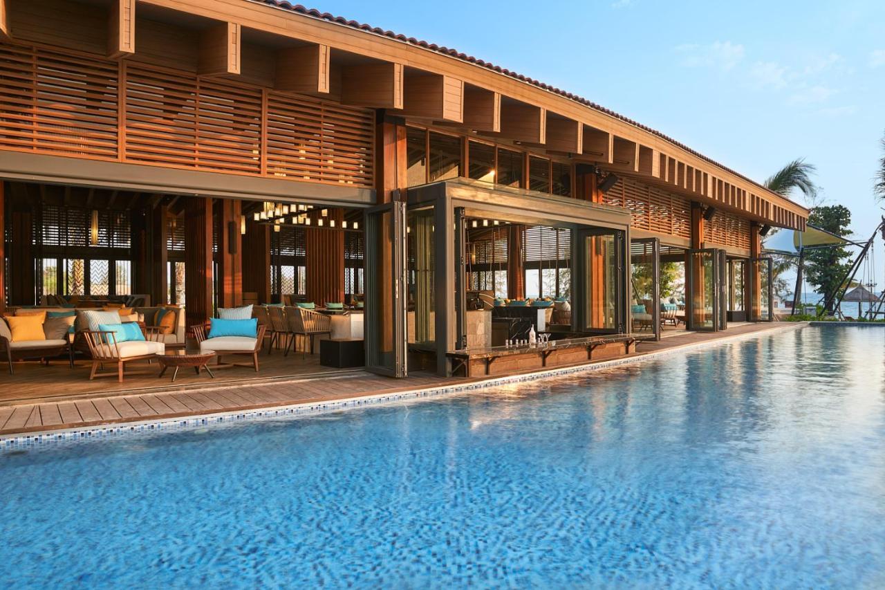 Moevenpick Villas & Residences Phú Quý Zewnętrze zdjęcie The Beach Club